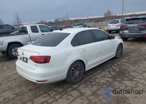 2017 Volkswagen Jetta 1.8T Sport из США, поврежденный, VIN 3VWD17AJ9HM306375